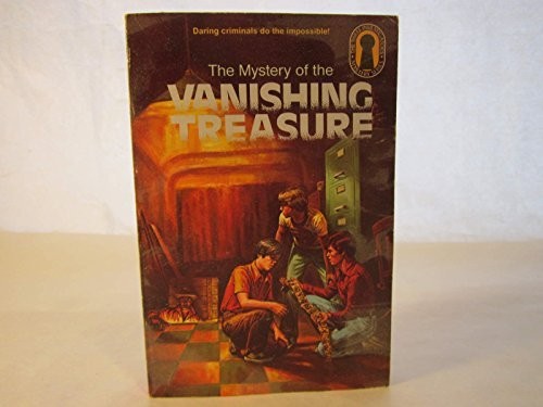 Robert Arthur: Alfred Hitchcock and the Three Investigators in the Mystery of the Vanishing Treasure (Paperback, 1977, Armada)