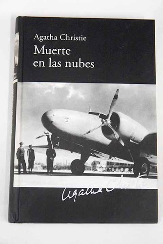 Muerte en las nubes (Hardcover, Spanish language, 2010, RBA Editores, S.A.)