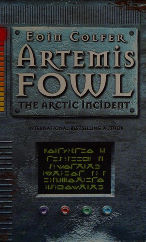 The Arctic Incident (Paperback, 2003, Galaxy)