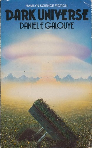 Dark universe (Paperback, 1983, Hamlyn)