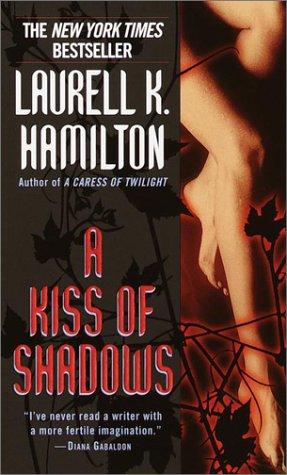 A kiss of shadows. (Paperback, 2000, Ballantine Books)