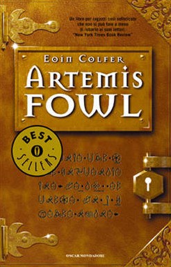 Artemis Fowl (Paperback, Italian language, 2004, Mondadori)
